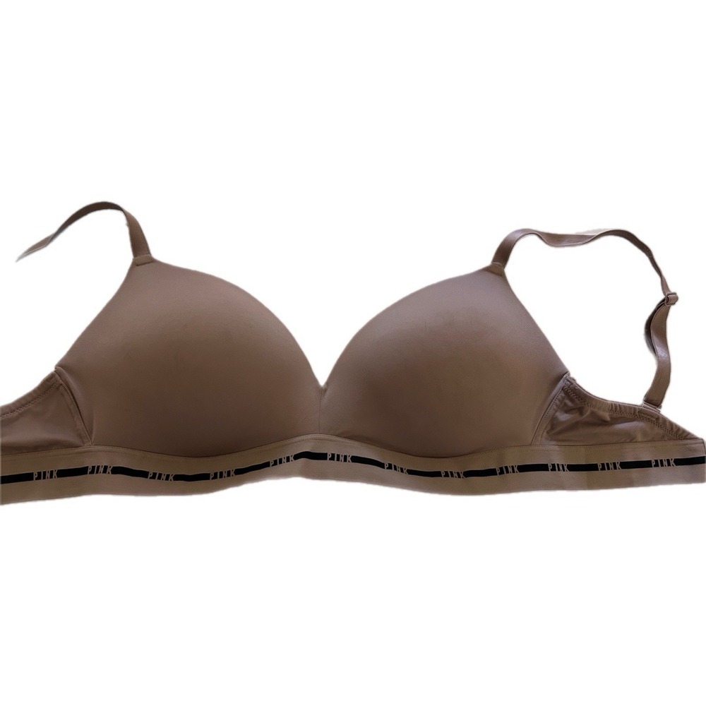 Victorias Secret Bra 36DD Wear Everywhere Lightly Lined Soft Bra Push Up Logo
